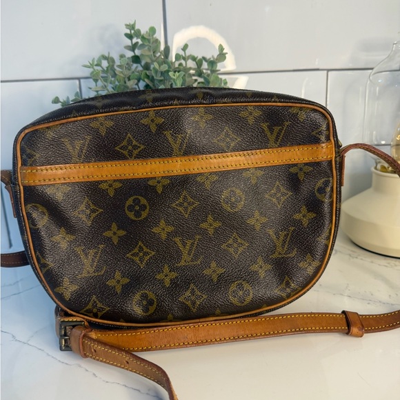 Louis Vuitton Brown Monogram Jeune Fille MM - Picture 3 of 12